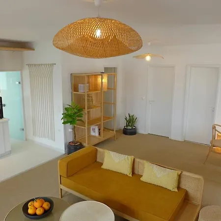 Fos - Casa Casa Group *